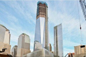 one-world-trade-center one world trade center 300x199 Zoom sur la construction de la plus haute tour de New York City : One World Trade Center Freedom Tower