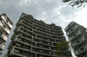 logement chine hangzhou wang shu 300x199 Wang Shu devient le premier architecte chinois lauréat du Prix Pritzker
