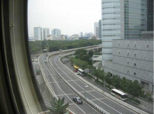 Architecture insolite : la tour capsule Nakagin à Tokyo ville tokyo japon tour nakagin Kurokawa 300x223 Architecture insolite : la tour capsule Nakagin à Tokyo
