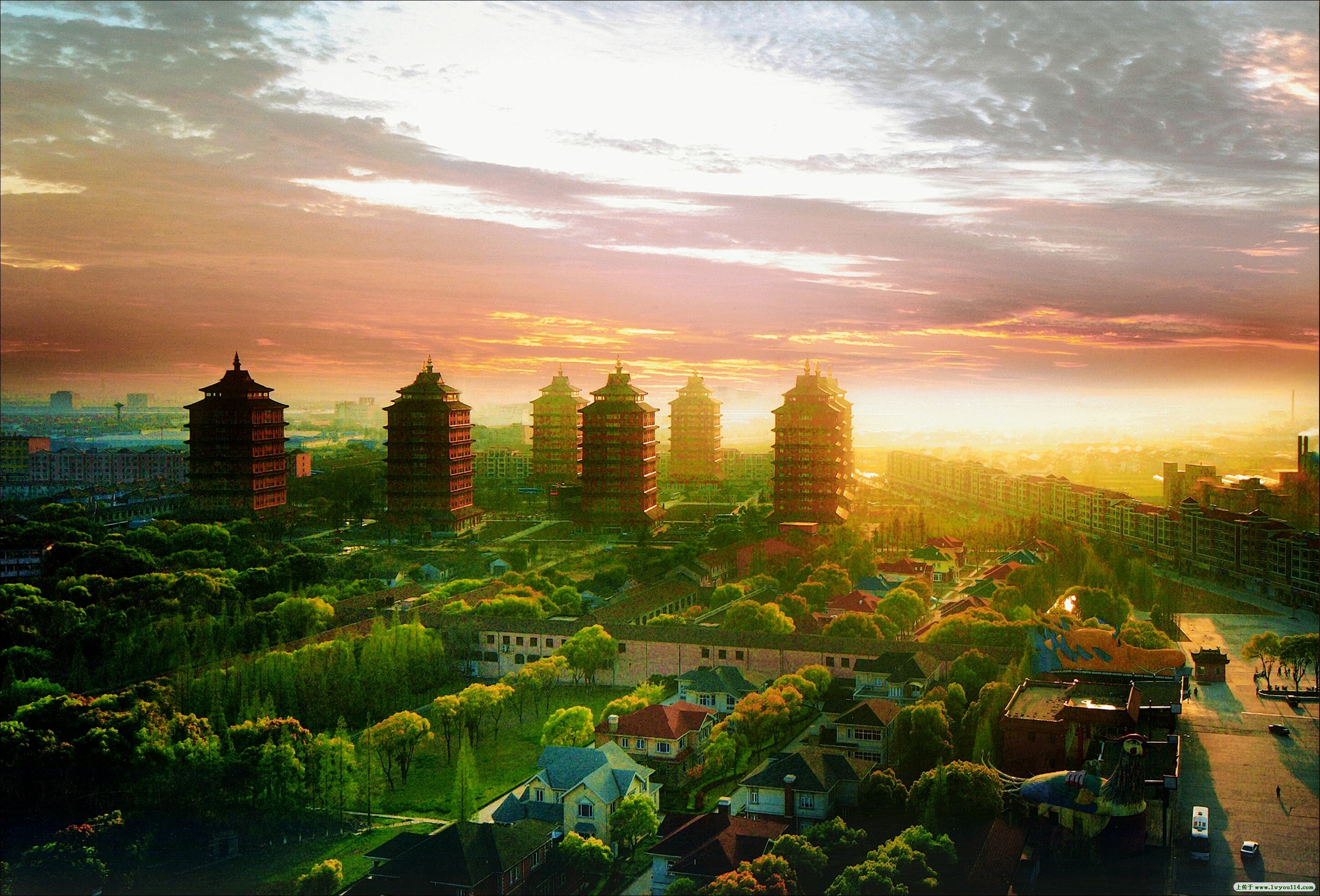 huaxi-village