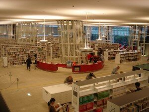 mediatheque sendai toyo ito pritzker 300x225 Le lauréat du prix Pritzker 2013 est larchitecte japonais Toyo Ito