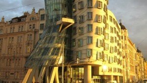 prague-gehry-maison-dansante