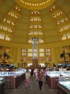 marche-central-de-phnom-penh-cambodge-arte-charpentier