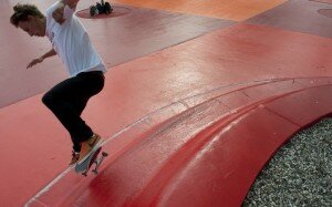 skate copenhague 300x187 Espace public : du rêve à la réalité ? Superkilen : un projet au cœur de Copenhague