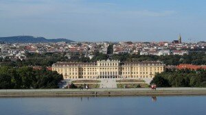 vienne ville 300x168 Top 10 des villes les plus agréables au monde 2012 : Vienne lauréat, Paris 29ème et Lyon 39ème