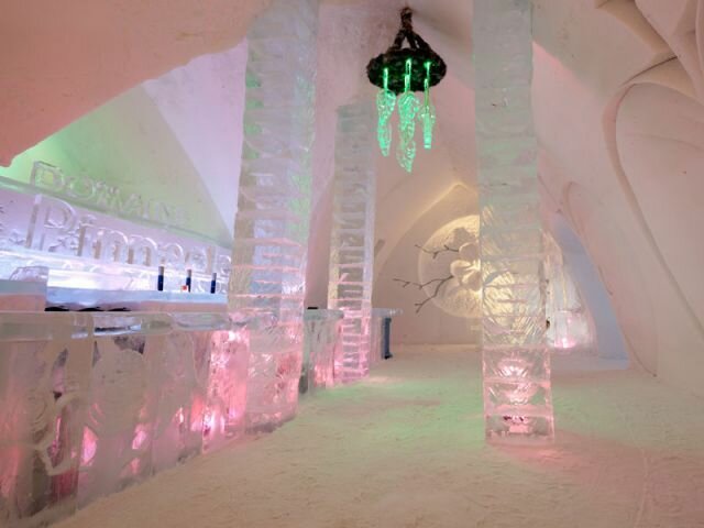 hotel insolite glace neige INSOLITE : un hôtel de neige et de glace au Canada
