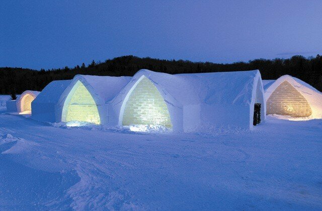 insolite hotel glace ice canada INSOLITE : un hôtel de neige et de glace au Canada