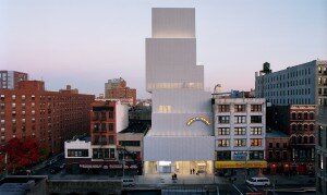 musee art sanaa new york 300x179 Juxtapositions architecturales : entre tradition et modernité