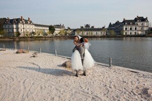 mariage chinois petit paris Tianducheng 300x199 La Chine se paye une réplique de Paris avec sa Tour Eiffel