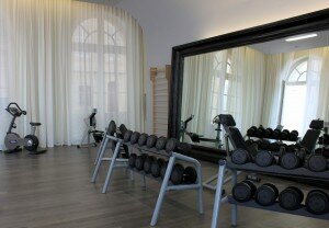 Inauguration de lhôtel 5 étoiles Intercontinental Marseille dans un édifice du 18e siècle fitness sport hotel intercontinental marseille 300x208 Inauguration de lhôtel 5 étoiles Intercontinental Marseille dans un édifice du 18e siècle