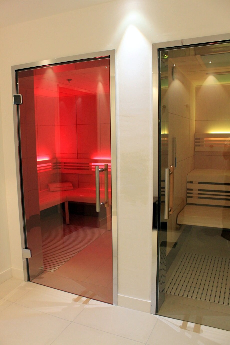 Inauguration de lhôtel 5 étoiles Intercontinental Marseille dans un édifice du 18e siècle sauna hamam hotel intercontinental marseille Inauguration de lhôtel 5 étoiles Intercontinental Marseille dans un édifice du 18e siècle