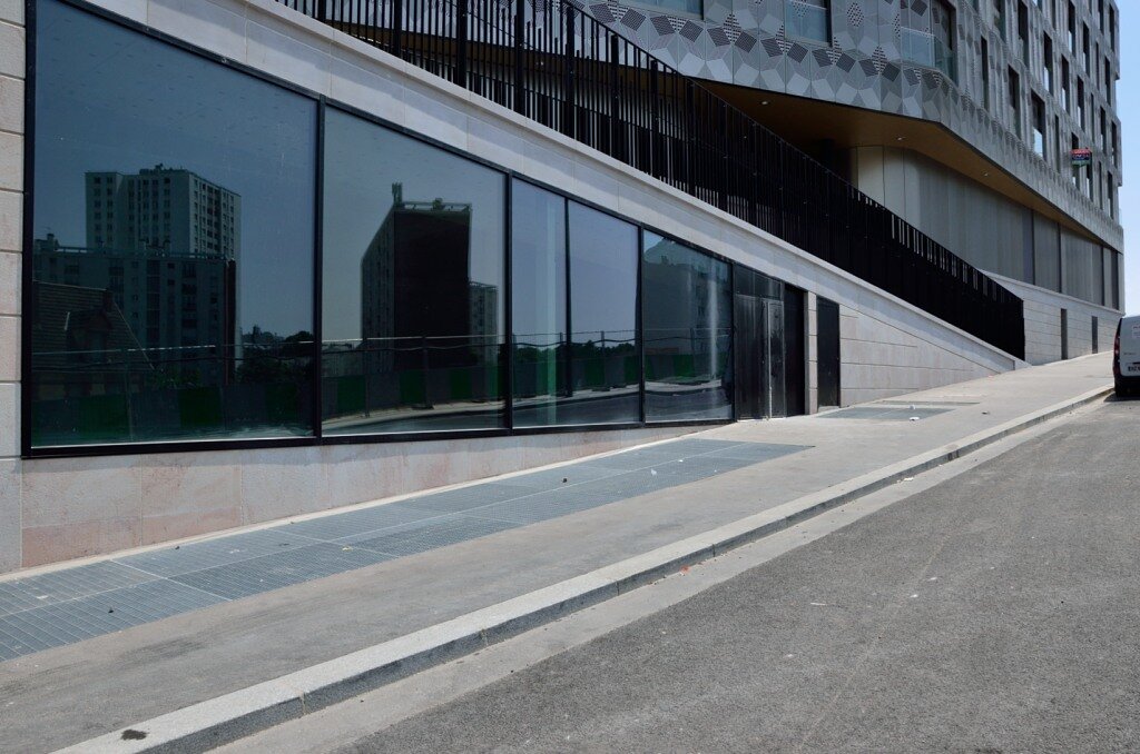 Logements M9D4 / Oressence