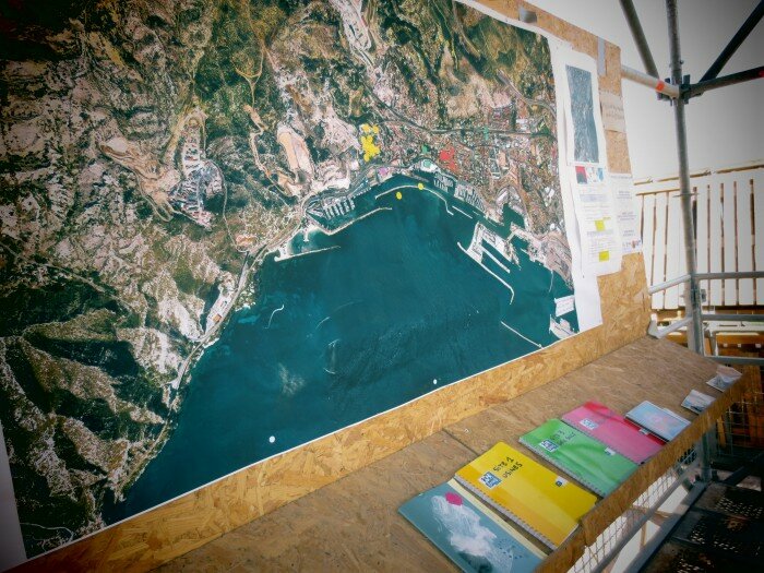 livre-dor-spot-estaque-visiteurs-marseille-camping