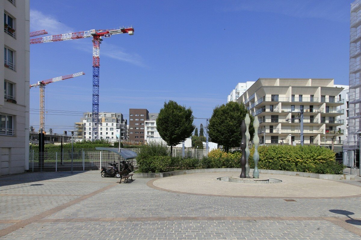 espace-public-place-issy-moulineaux-bords-seine