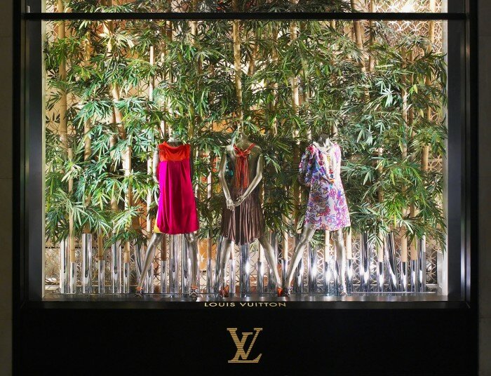 louis-vuitton-bambous-paris-scenographie