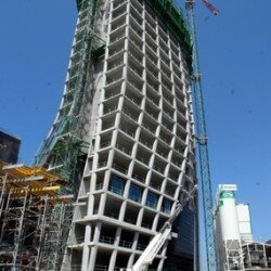 Zaha Hadid tour marseille cma siege travaux 250x250 Architecte Zaha Hadid