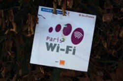connection wifi parc bercy 250x166 La ZAC de Bercy et son parc : un quartier attractif et moderne