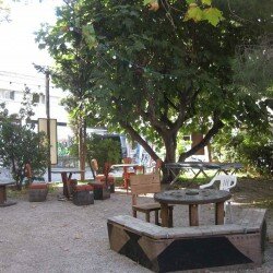 friche-belle-de-mai-marseille-banc