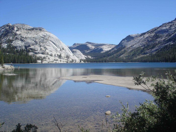 lac-mineral-yosemite-tuolums-national-park