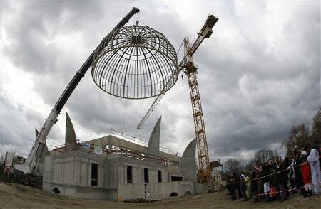 OFRTP-FRANCE-MINARETS-FILLON-20091204