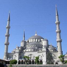 mosquee-bleue-istanbul-debat-minarets