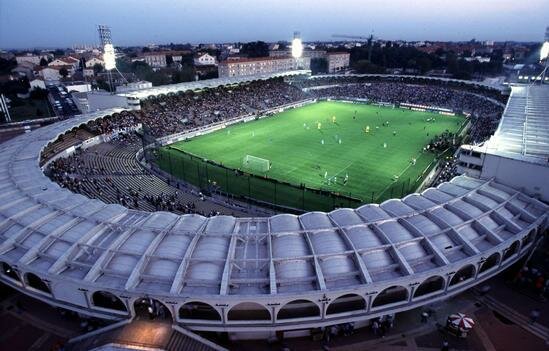 projet nouveau stade girondin bordeaux Bordeaux veut construire un nouveau stade en vue de l’Euro 2016