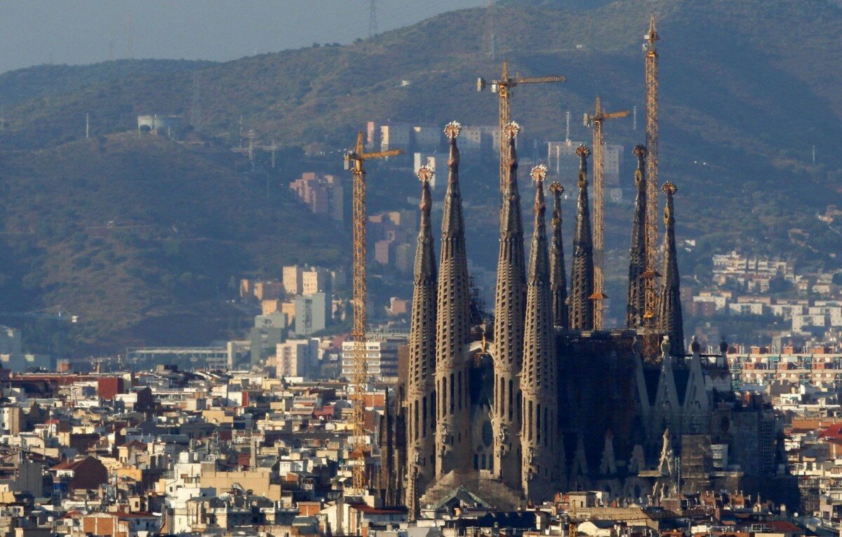 sagrada familia 1200x765 Antoni Gaudí