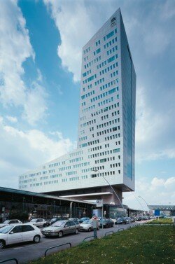 tour-de-lille-euralille-portzamparc