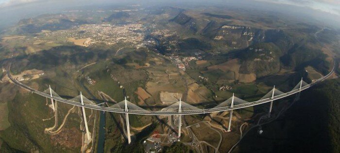 viaduc-millau-structure-eiffage-foster-architecte
