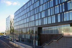 zoom-façade-dominique-perrault-lille